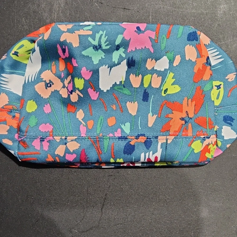 Vera Bradley Superbloom Sketch Lighten Up Medium Cosmetic